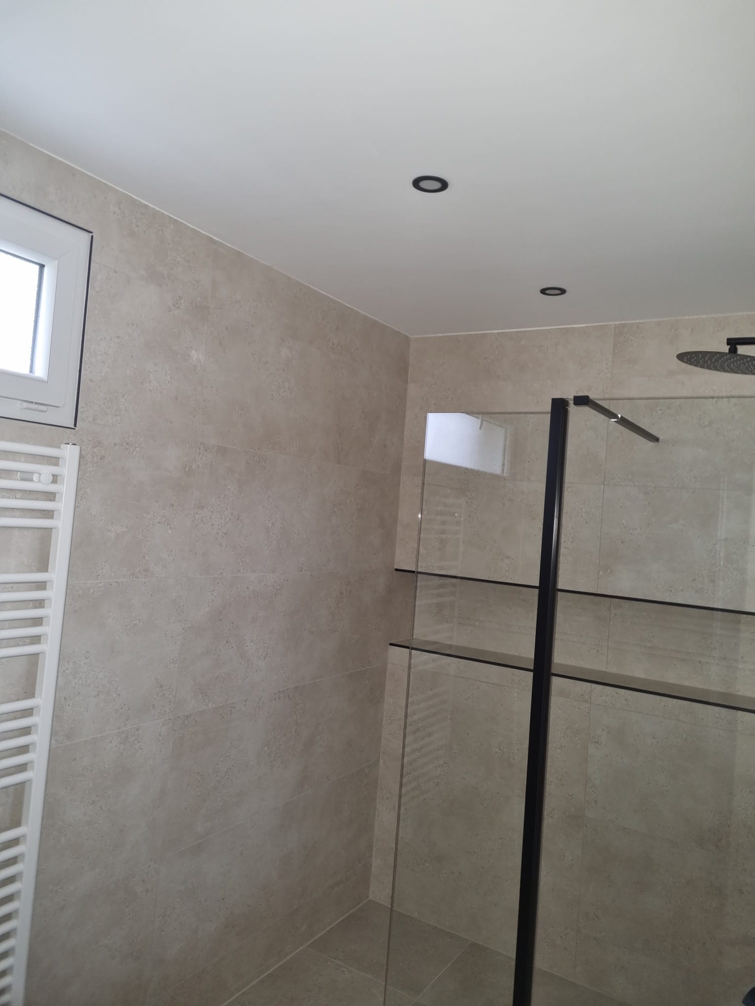 Salle de bain haut de gamme terminée